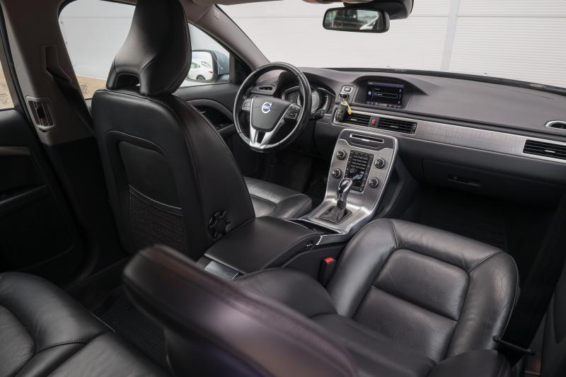 Volvo - XC70 - pic19
