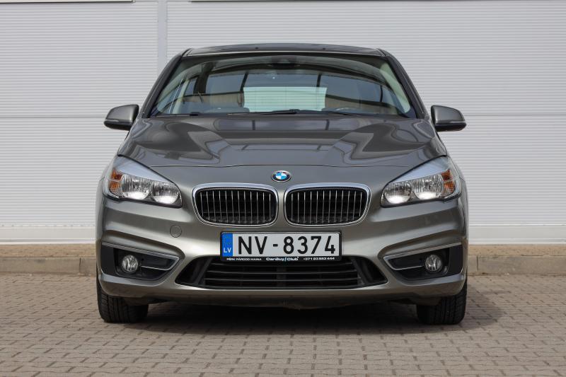 BMW - 218 - pic3