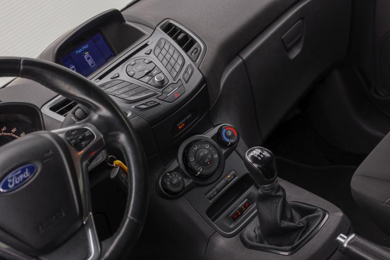 Ford - Fiesta - pic11