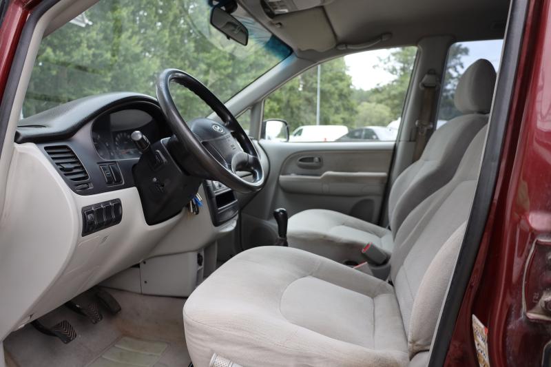 Hyundai - Trajet - pic7