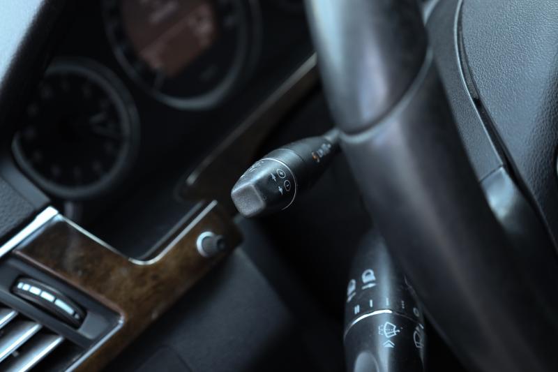 Mercedes-Benz - E300 - pic20