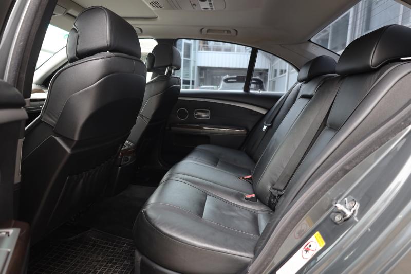BMW - 730 - pic16