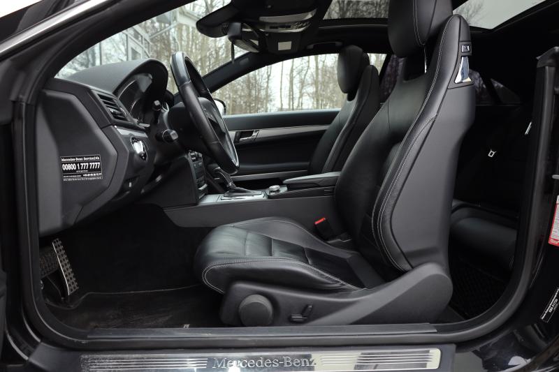 Mercedes-Benz - E350 - pic13
