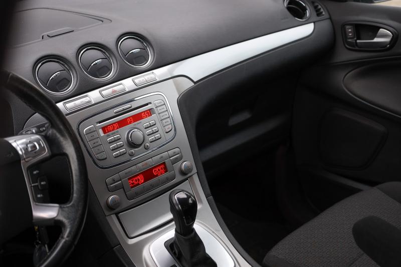 Ford - Galaxy - pic9