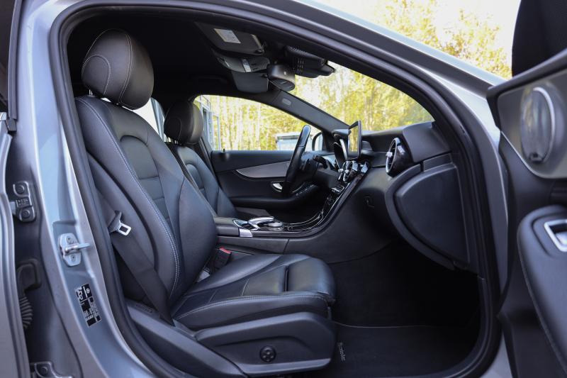 Mercedes-Benz - C350 - pic20