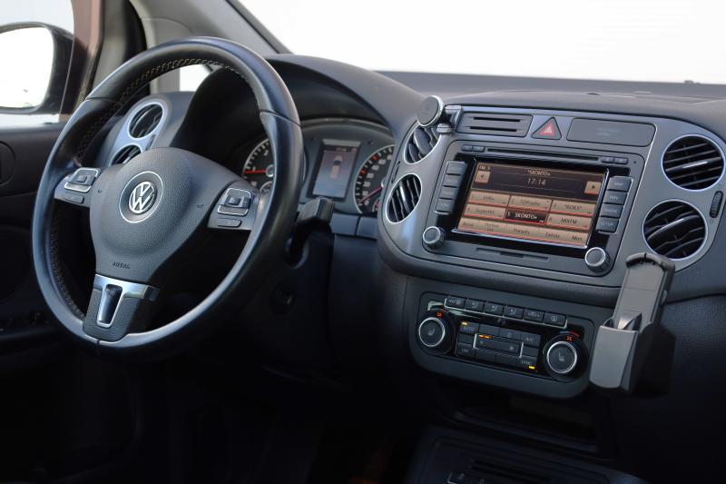 Volkswagen - Golf Plus - pic14