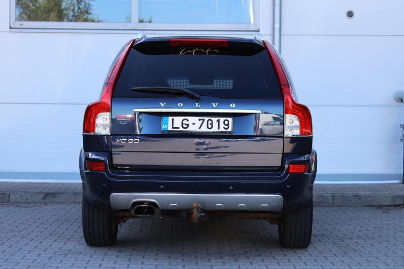 Volvo - XC90 - pic6