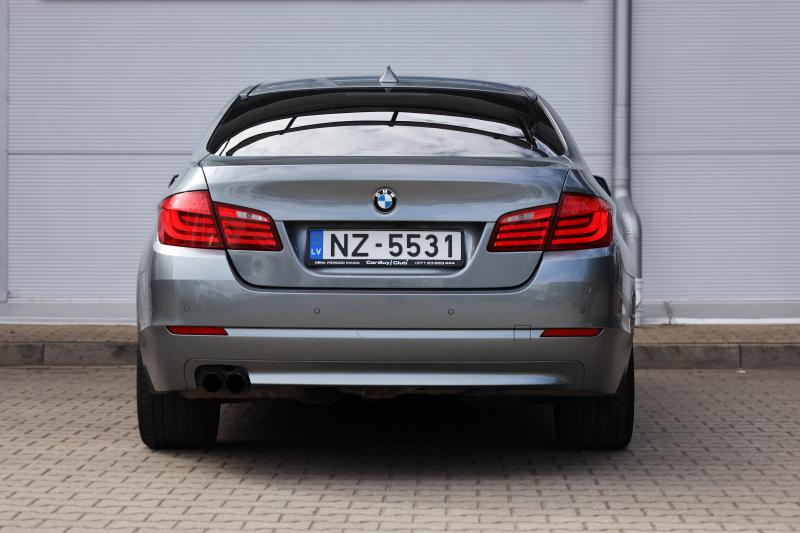 BMW - 530 - pic6