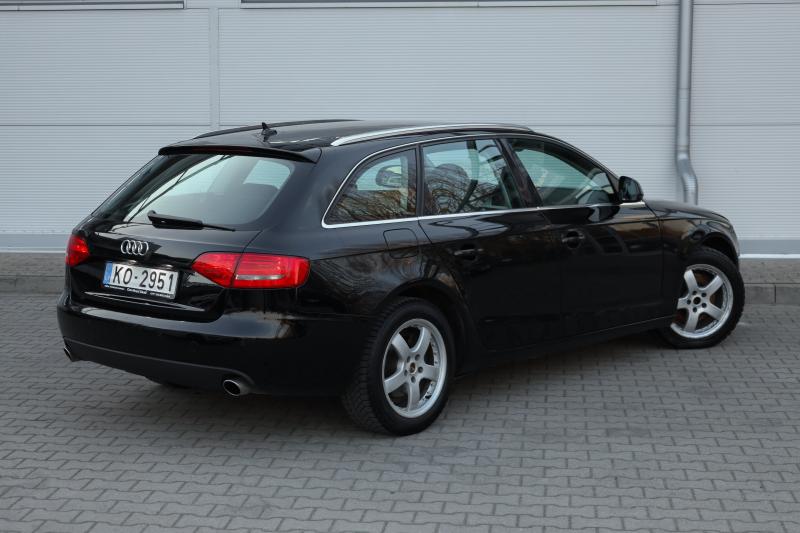 Audi - A4 - pic7