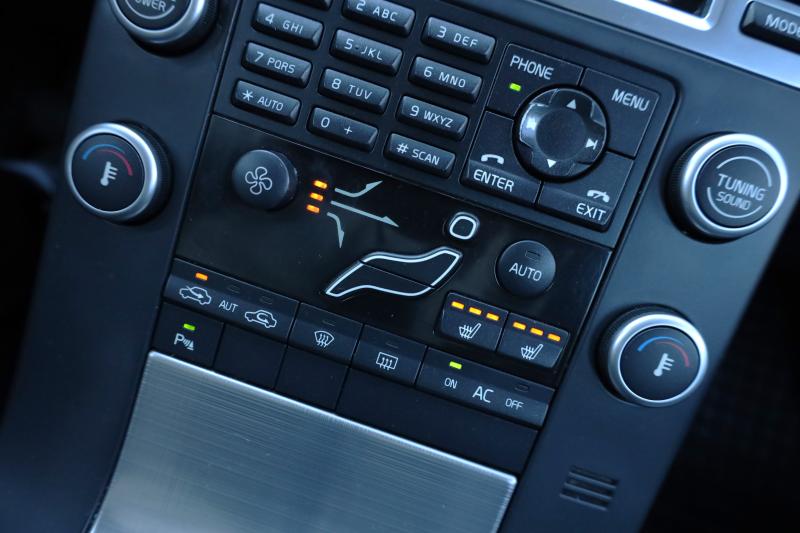 Volvo - V70 - pic16