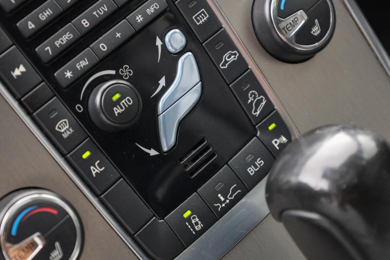 Volvo - XC60 - pic15