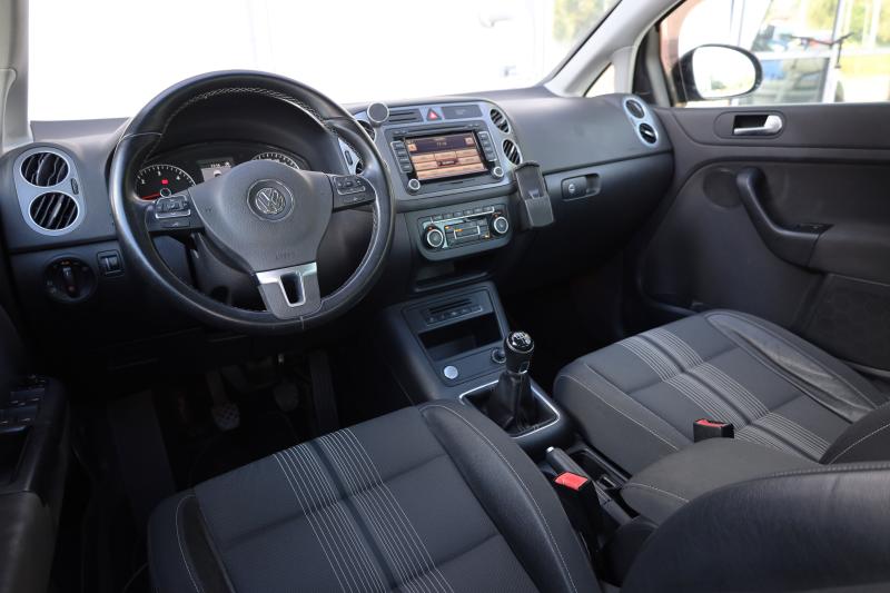 Volkswagen - Golf Plus - pic9