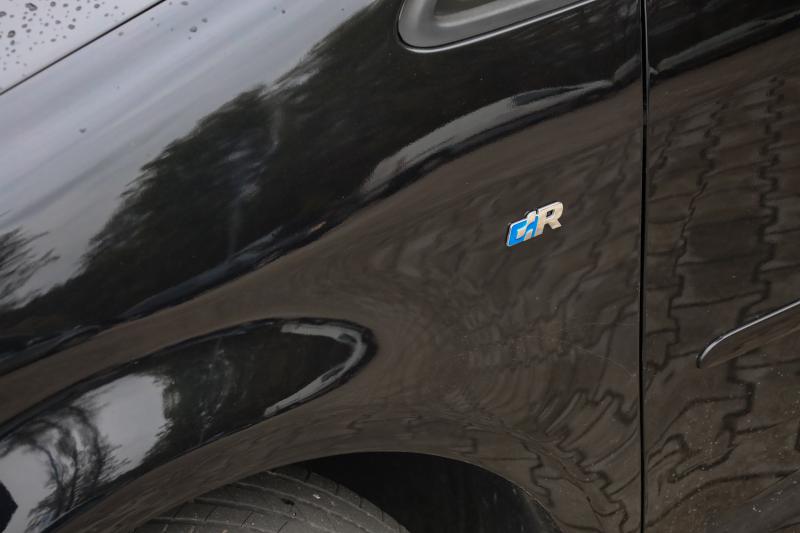 Volkswagen - Touran - pic2