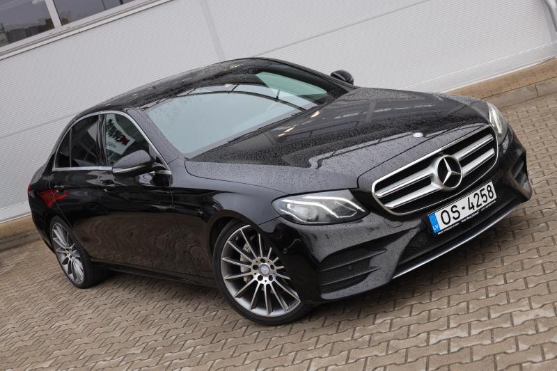 Mercedes-Benz - E220 - pic4