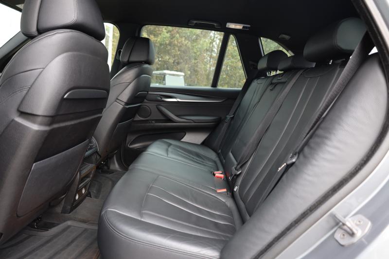 BMW - X5 - pic16
