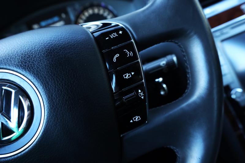 Volkswagen - Phaeton - pic18