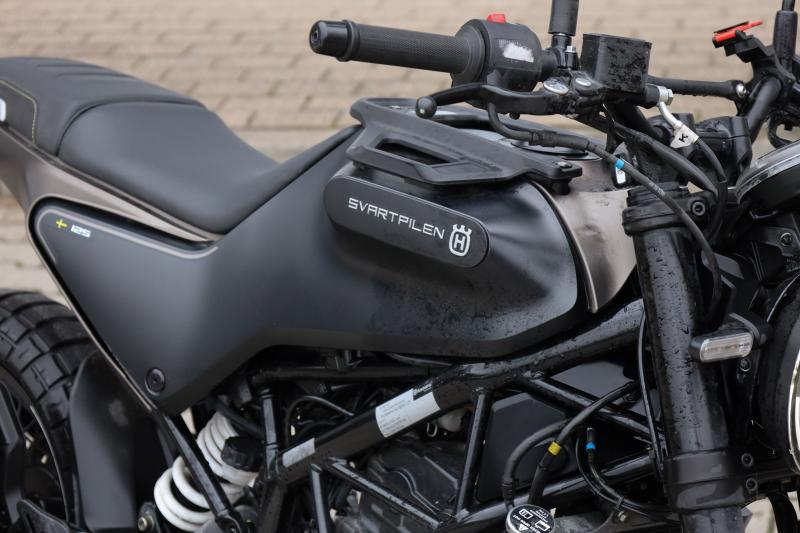 Husqvarna - Svartpilen - pic4