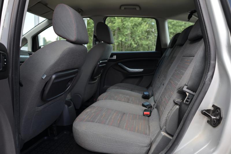 Ford - C-MAX - pic11