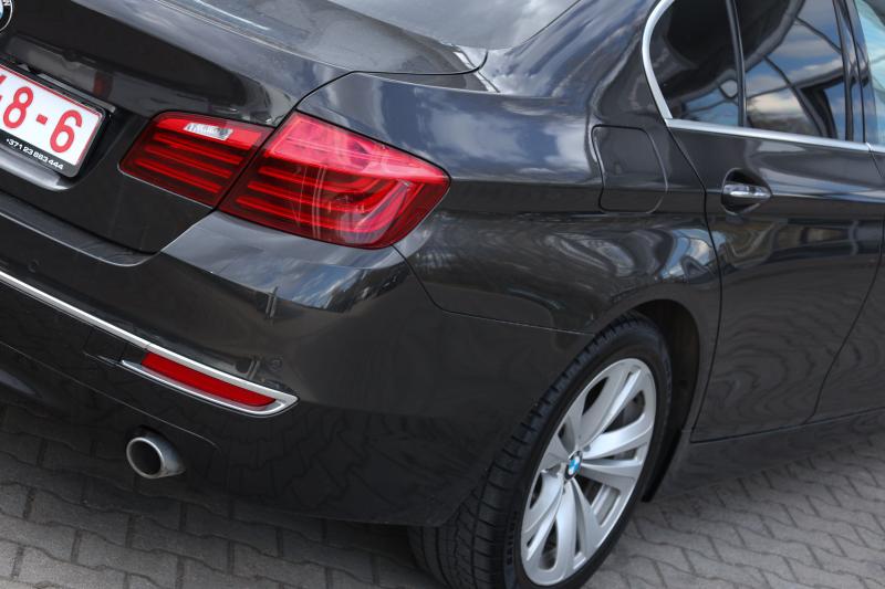 BMW - 535 - pic8
