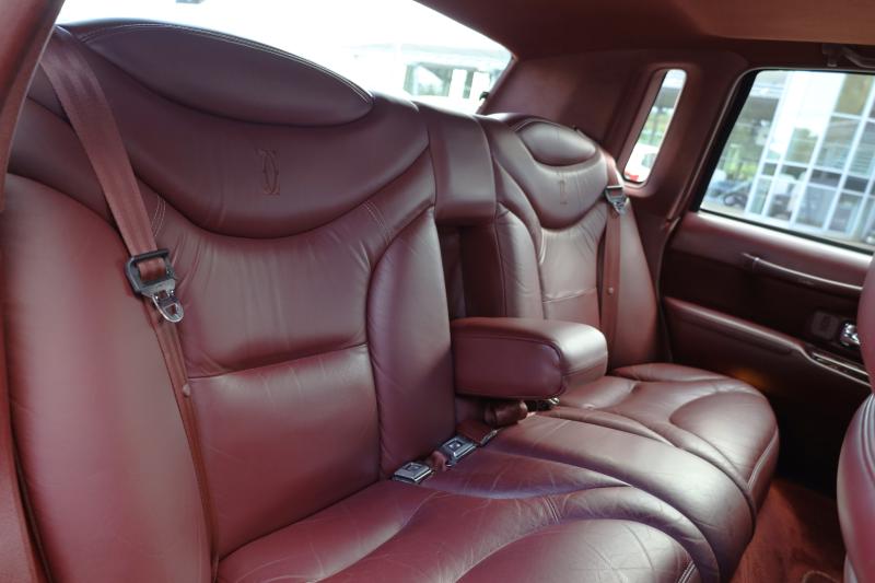 Lincoln - Town Car - pic25