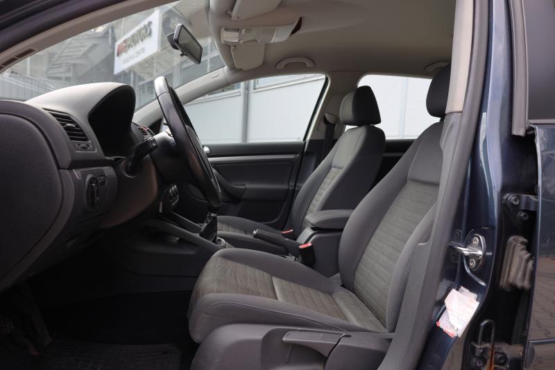 Volkswagen - Golf - pic8