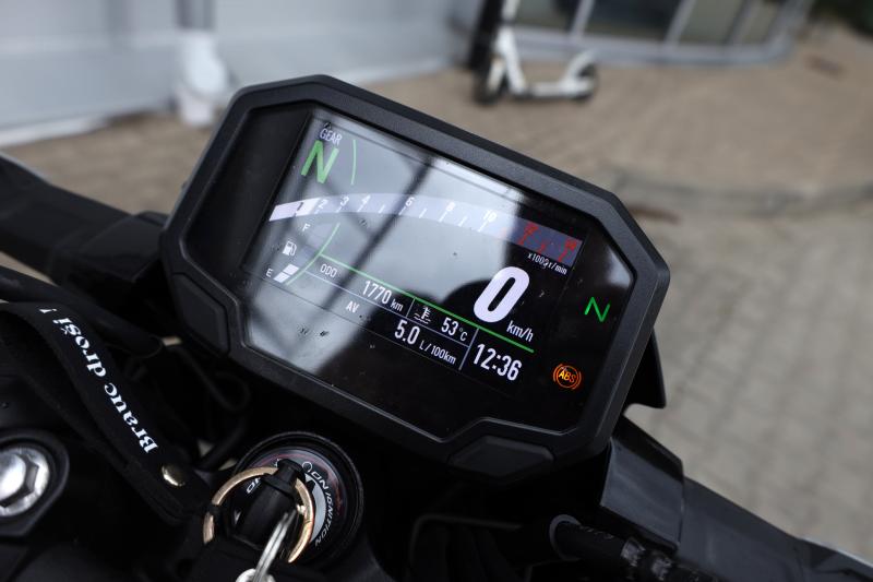 Kawasaki - Z - pic8