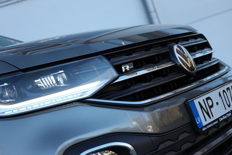 Volkswagen - T-Cross - pic5