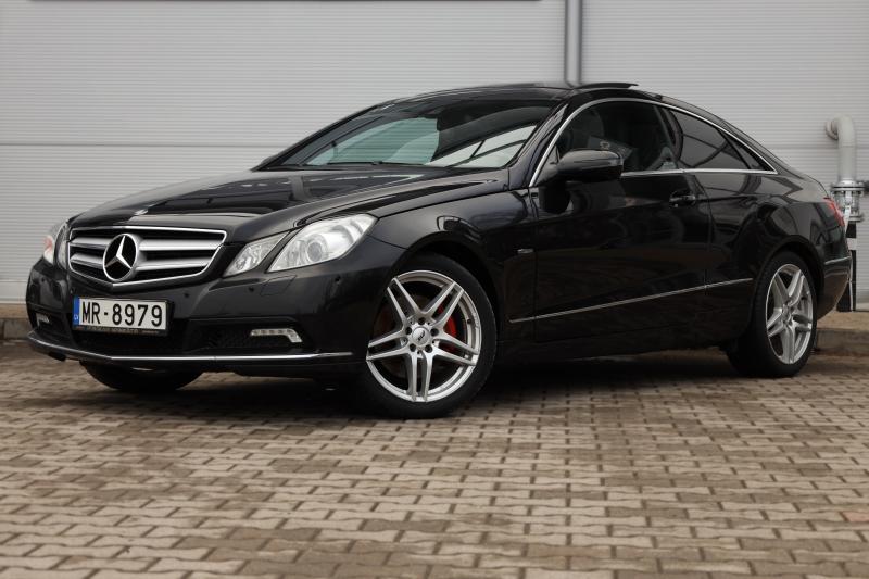 Mercedes-Benz - E350 - pic1