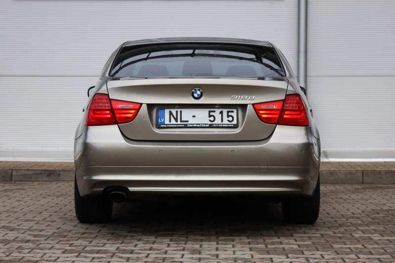 BMW - 318 - pic7