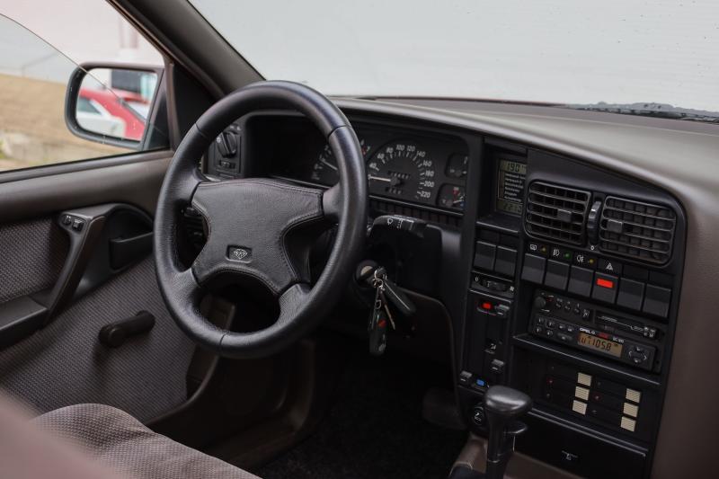 Opel - Omega - pic15