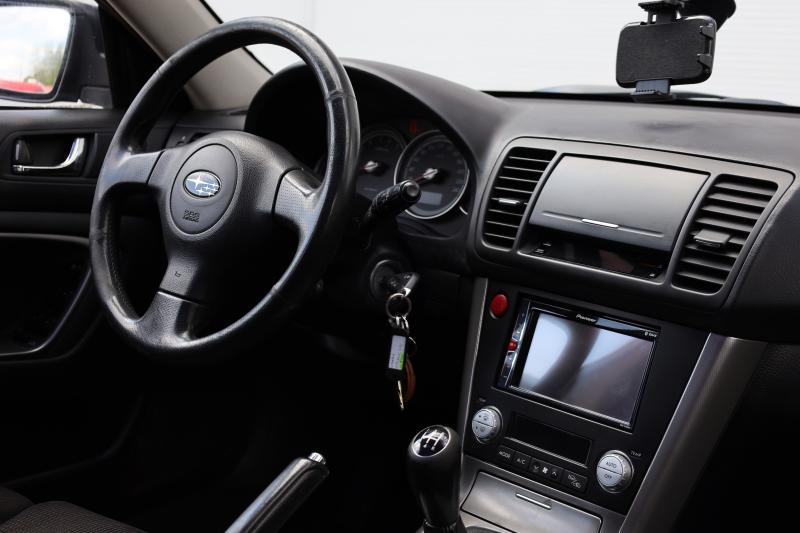 Subaru - Outback - pic11