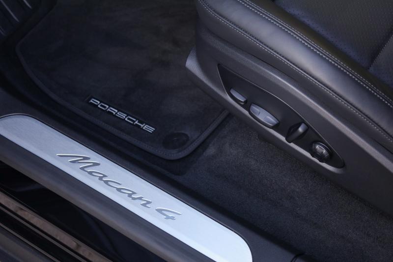 Porsche - Macan - pic13