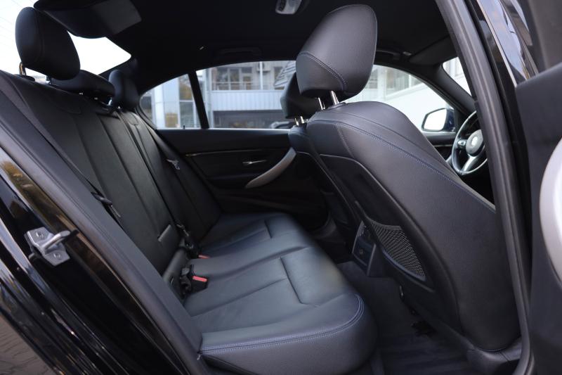 BMW - 318 - pic23