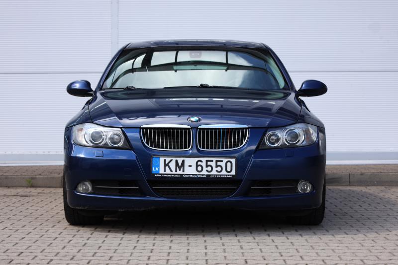 BMW - 330 - pic3
