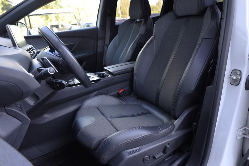 Peugeot - 3008 - pic11