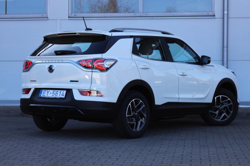 SsangYong - Korando - pic6