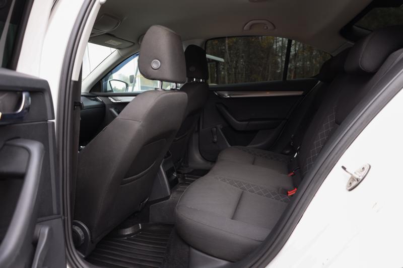 Skoda - Octavia - pic10