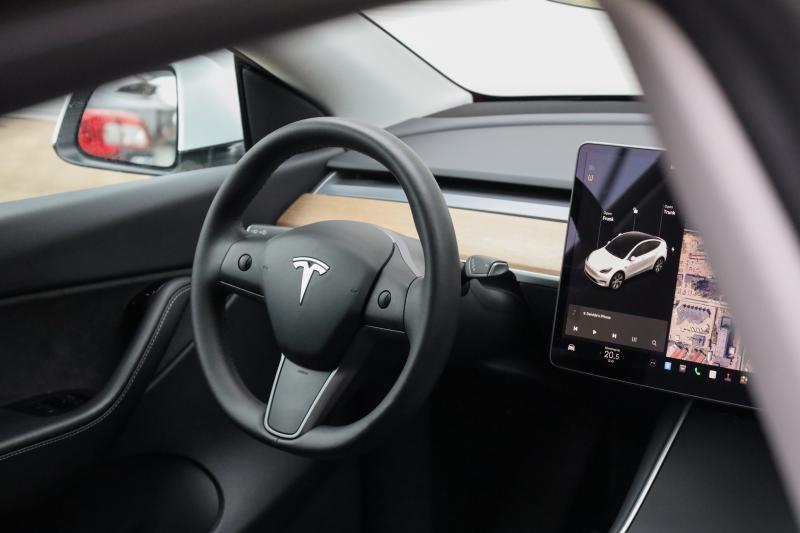 Tesla - Model Y - pic16