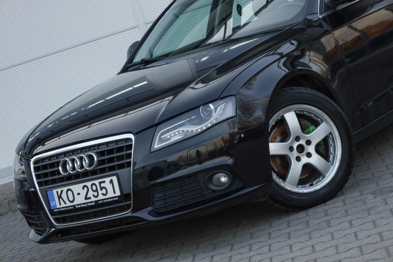Audi - A4 - pic2