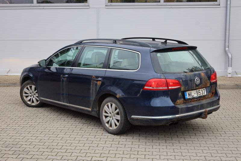 Volkswagen - Passat - pic4