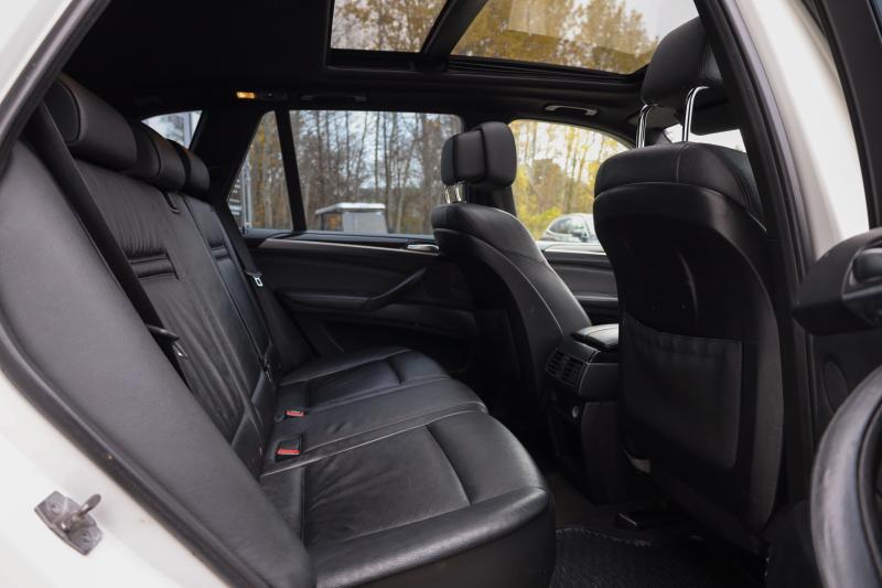 BMW - X5 - pic16