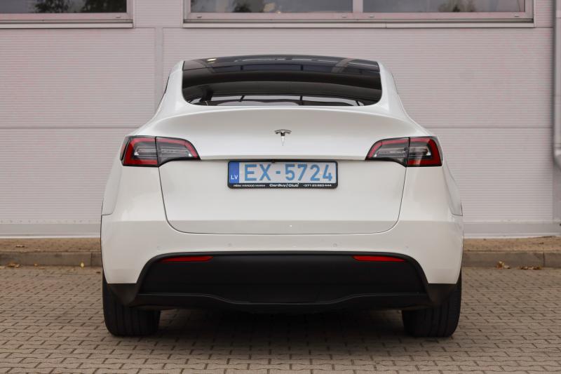 Tesla - Model Y - pic6