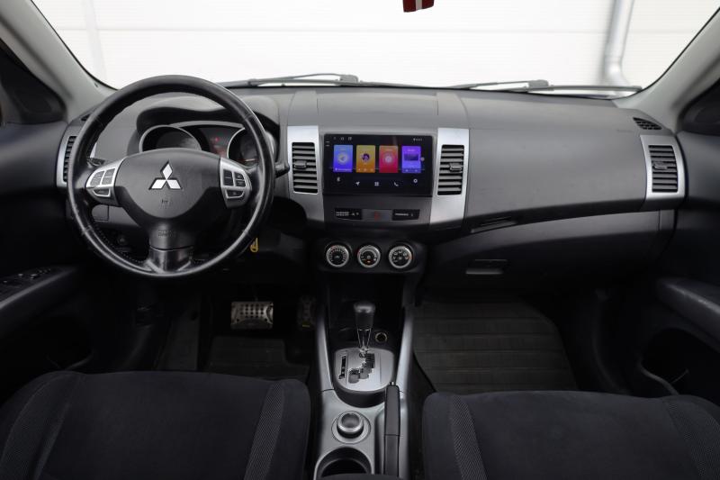 Mitsubishi - Outlander - pic6