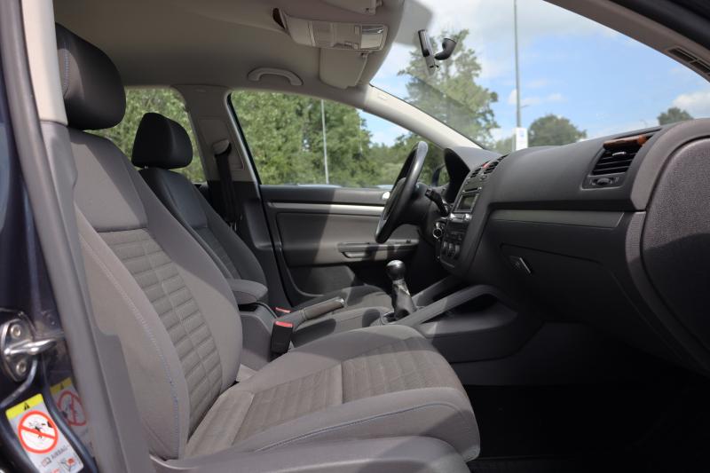 Volkswagen - Golf - pic11