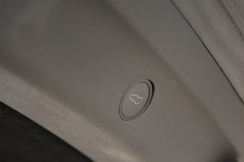 Tesla - Model Y - pic21
