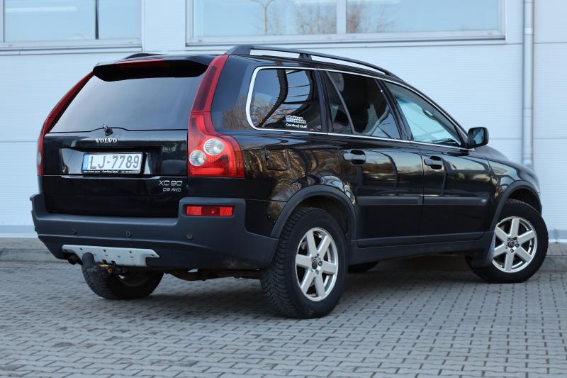 Volvo - XC90 - pic5