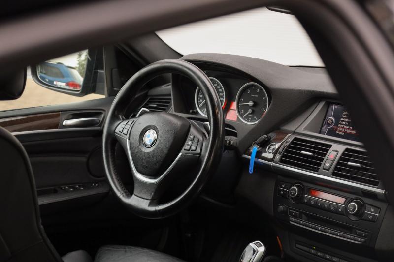 BMW - X6 - pic22