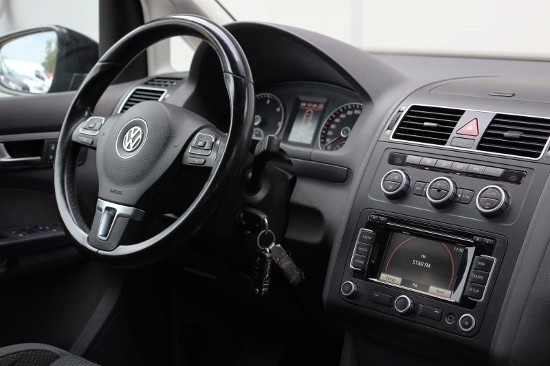 Volkswagen - Touran - pic15