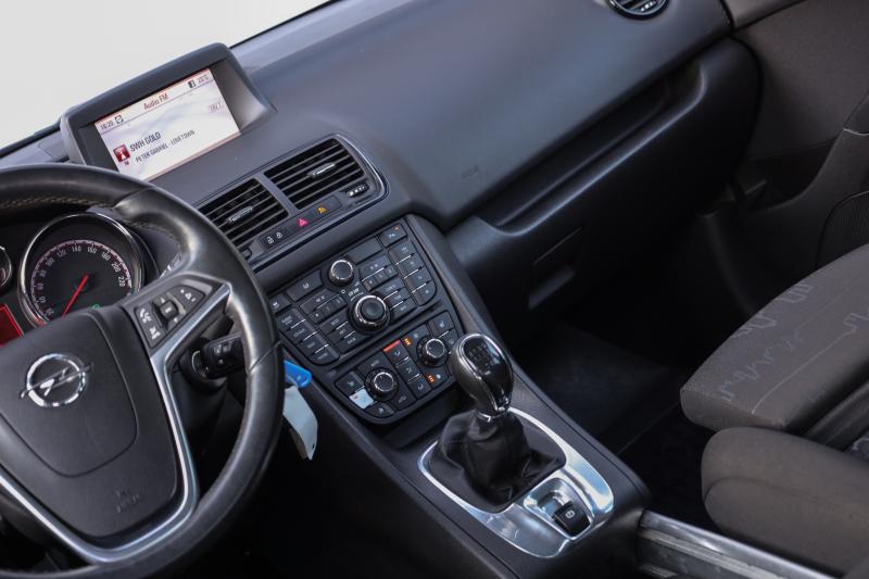 Opel - Meriva - pic12
