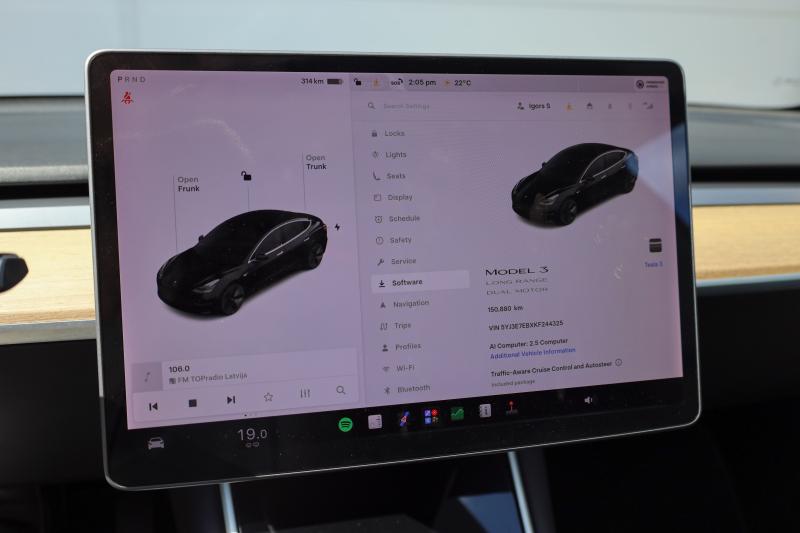 Tesla - Model 3 - pic19
